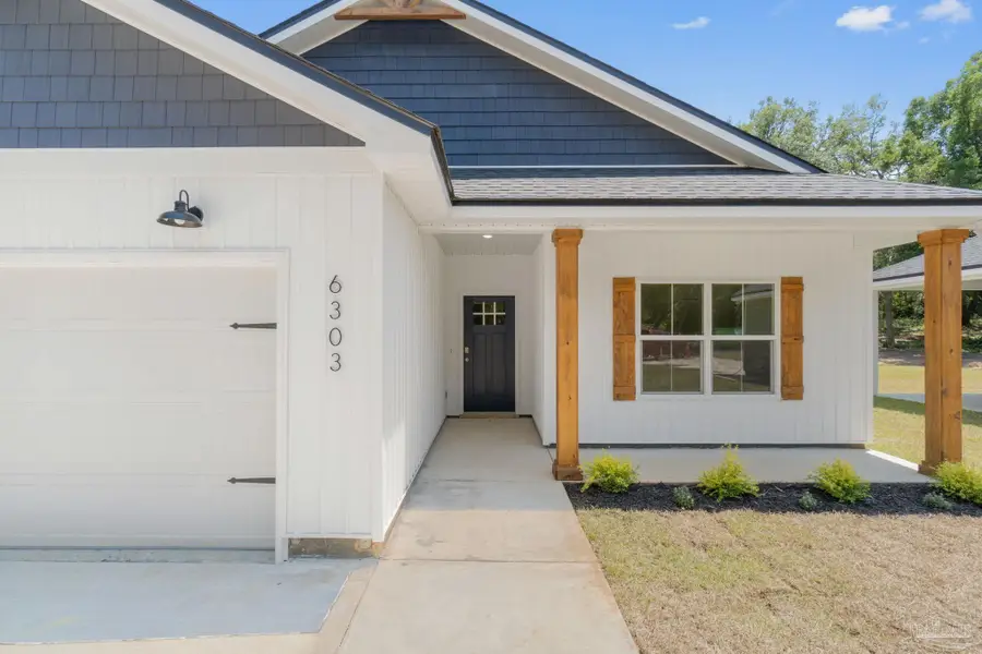 7842 Tippin Ave, Pensacola, FL 32504 - #2