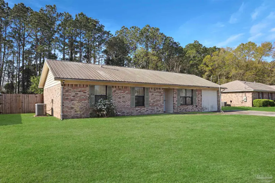 7725 W Jackson St, Pensacola, FL 32506 - #3
