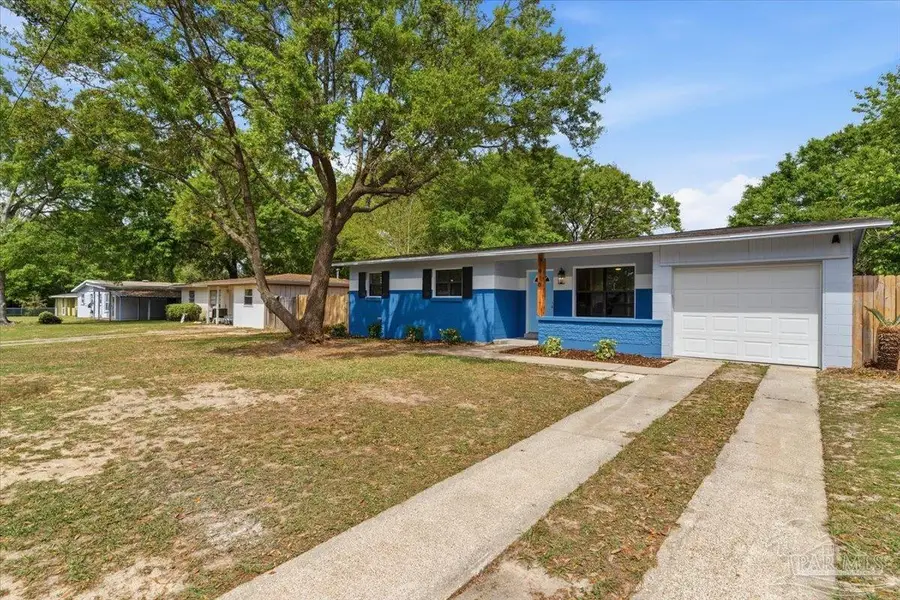 916 Lake Terrace Ave, Pensacola, FL 32505 - #2