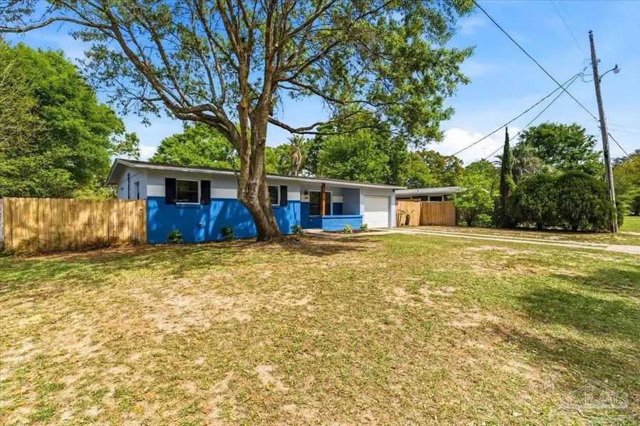 916 Lake Terrace Ave, Pensacola, FL 32505 - #3