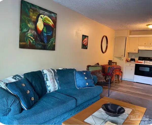 3208 F Redwood Ln #F, Gulf Breeze, FL 32563