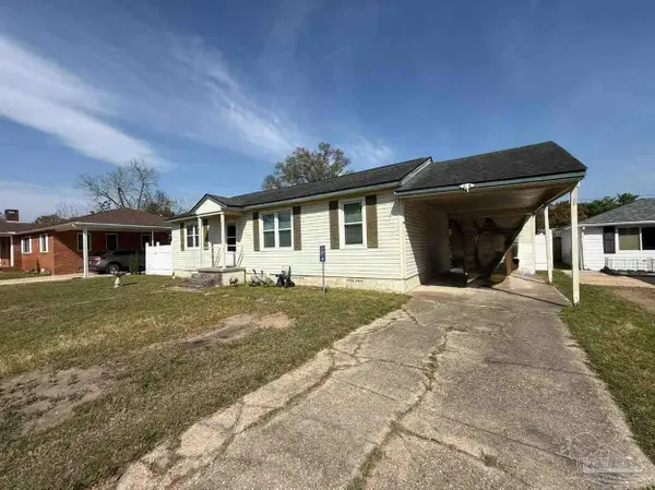 408 Labree Rd, Pensacola, FL 32507