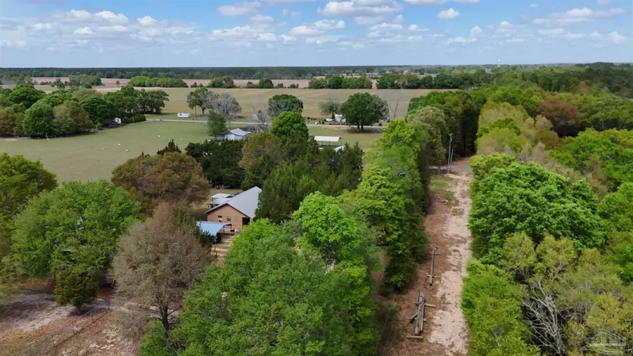 8149 Tacos Ln, Milton, FL 32570 - #3