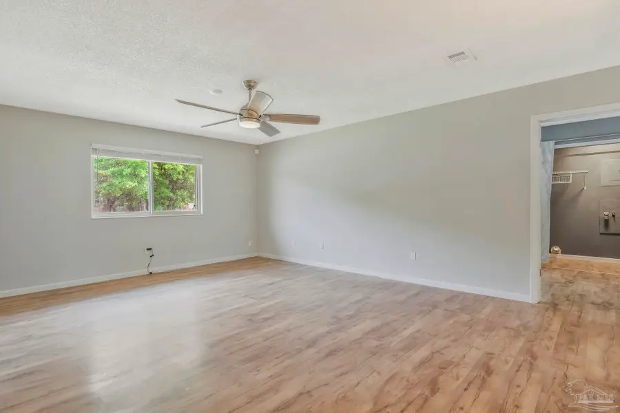 2325 Merle Cir, Pensacola, FL 32526 - #2
