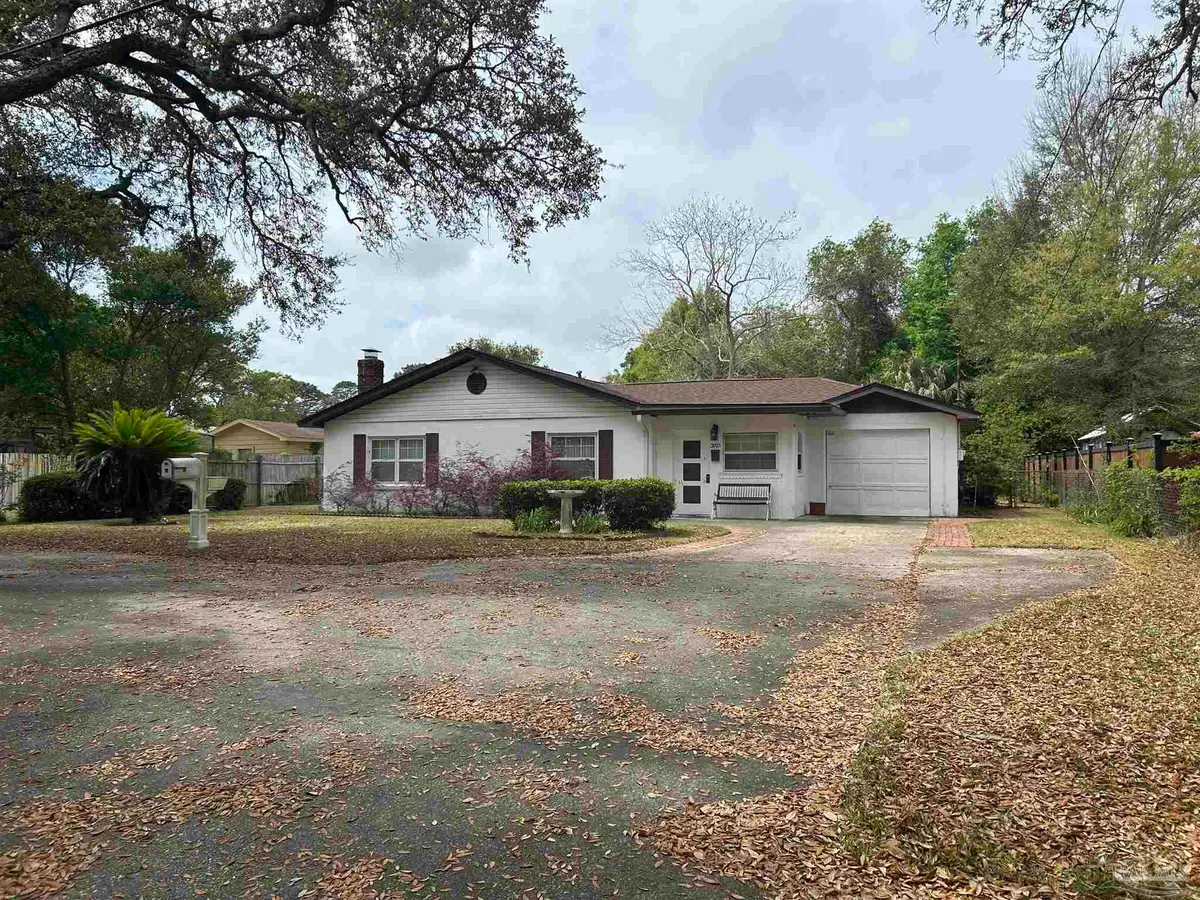 3705 N 12th Ave, Pensacola, FL 32503 - #1