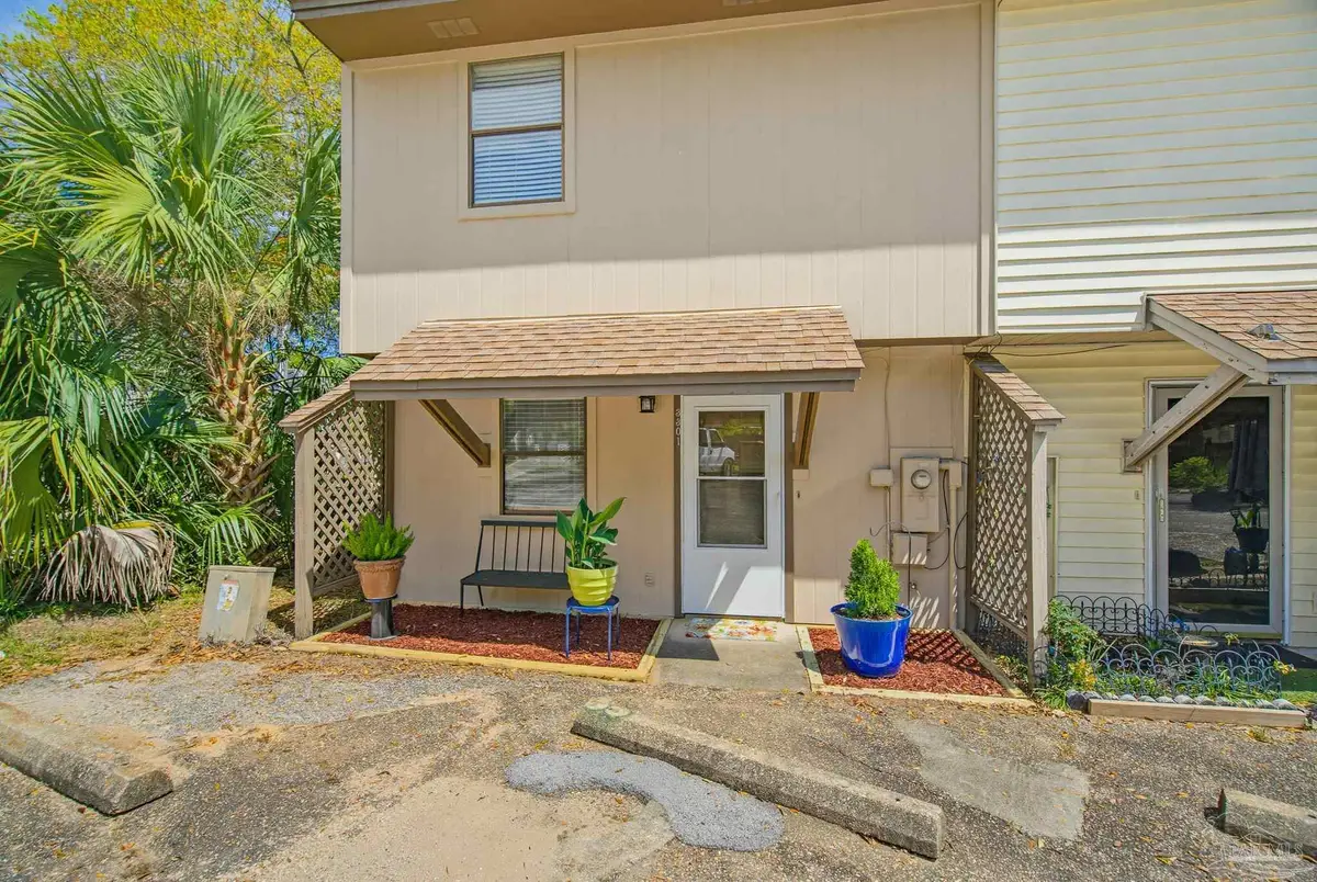 3301 Brainerd St, Pensacola, FL 32503 - #1