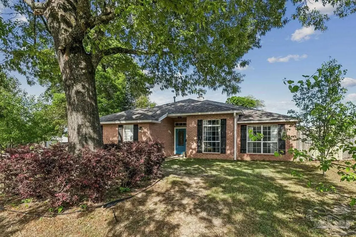 3104 Lost Creek Dr, Cantonment, FL 32533 - #1