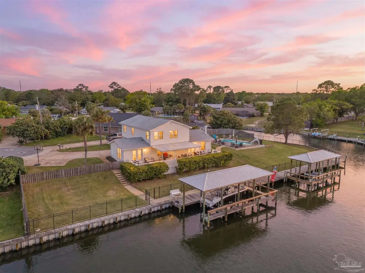 1044 Aquamarine Dr, Gulf Breeze, FL 32563 - #1