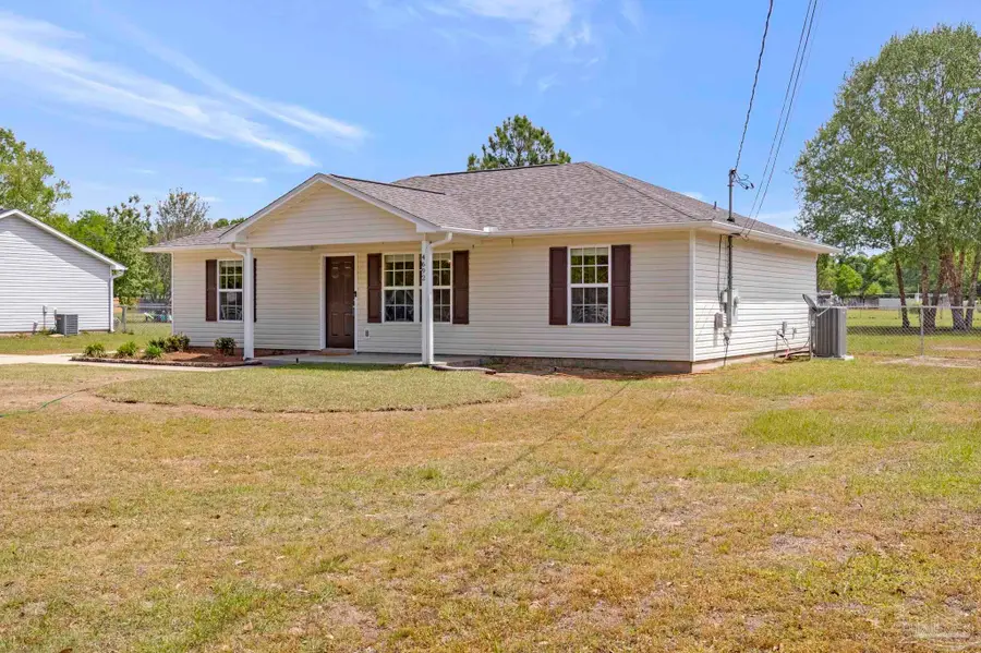 4692 Old Guernsey Rd, Pace, FL 32571 - #3