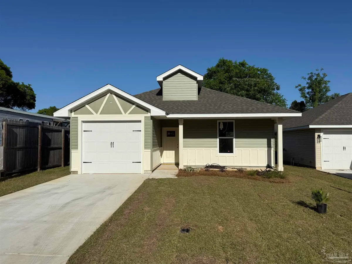 5208 Statler Ave, Pensacola, FL 32507 - #1