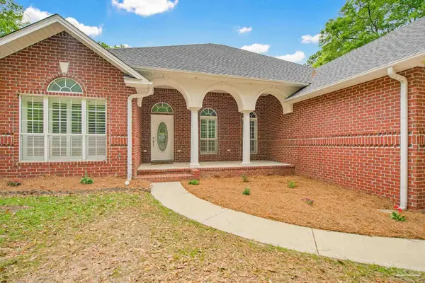2855 Walling Rd, Milton, FL 32570