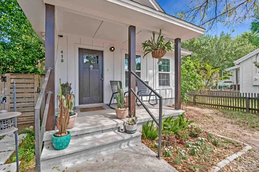 418 W Gadsden St, Pensacola, FL 32501 - #2
