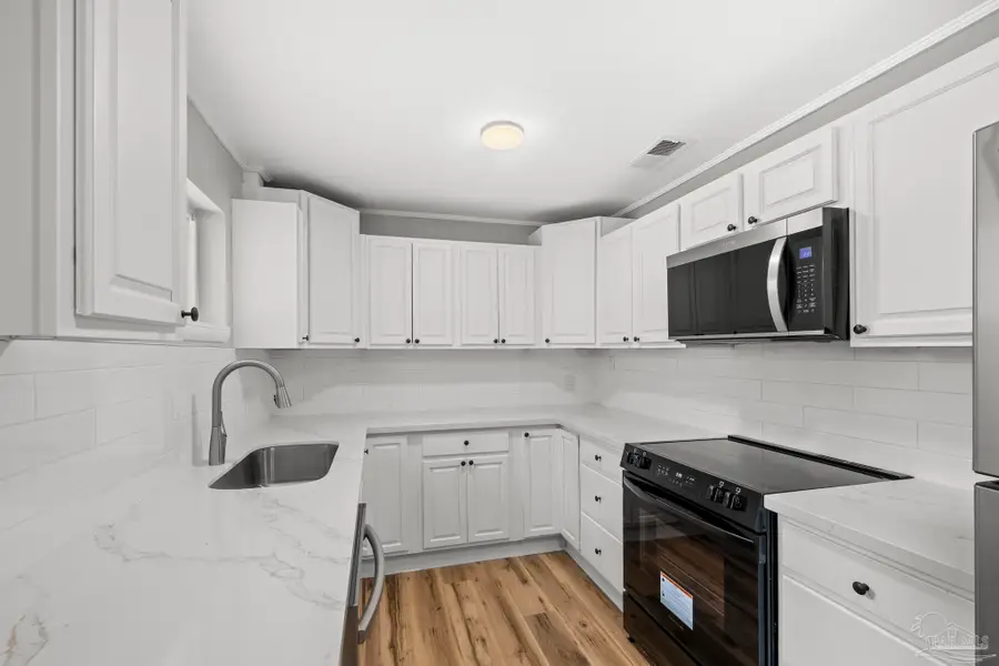 3235 Keating Rd, Pensacola, FL 32504 - #3