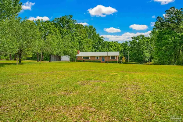6536 Daniel Griffis Rd, Jay, FL 32565