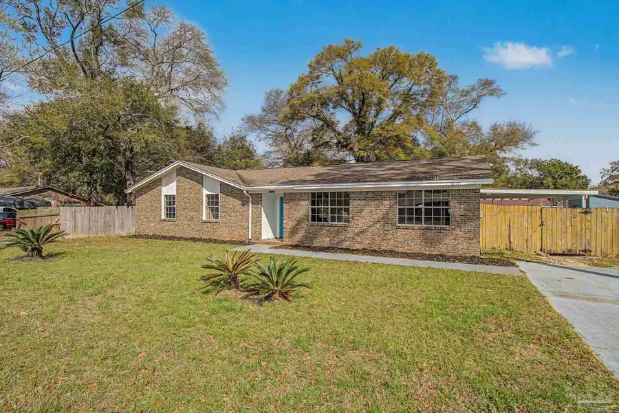6535 Kennington Cir, Milton, FL 32570 - #2