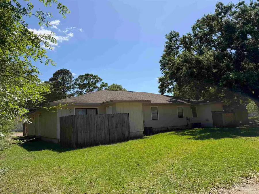 130 E 9 Mile Rd #7, Ensley, FL 32534 - #3