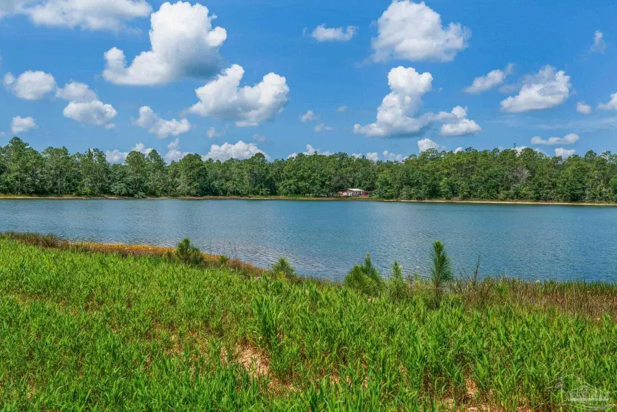 7925 Twin Lake Dr, Milton, FL 32583 - #2