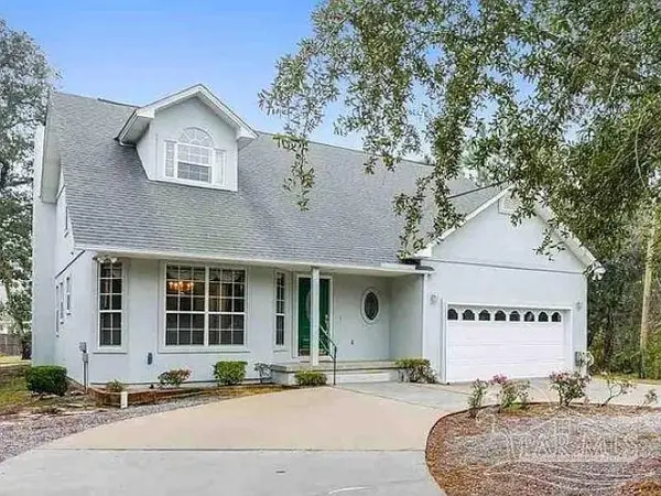 2969 Laurel Dr, Gulf Breeze, FL 32563