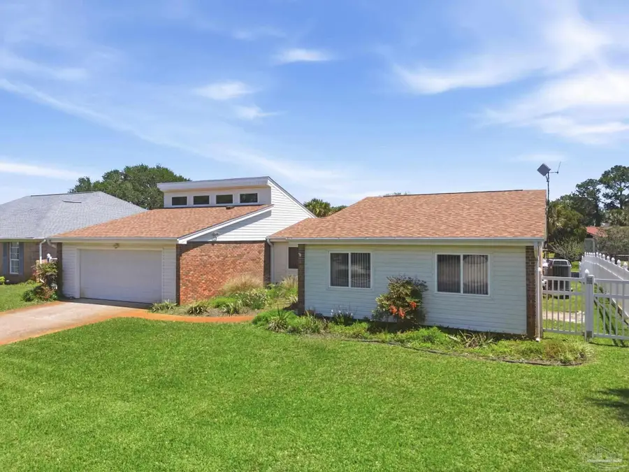 1134 Seabreeze Ln, Gulf Breeze, FL 32563 - #3