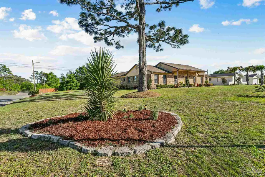 2511 Tomlinson Rd, Pensacola, FL 32526 - #2