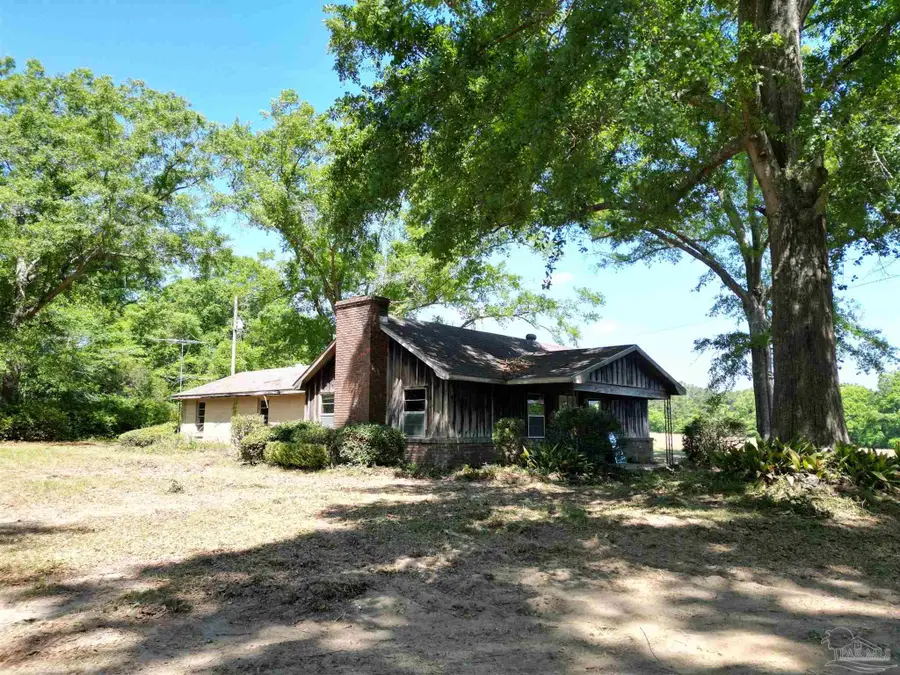 1350 W Hwy 4, Century, FL 32535 - #2