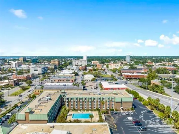224 E Garden St #402, Pensacola, FL 32502