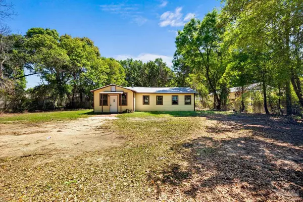 2403 E Johnson Ave, Pensacola, FL 32514