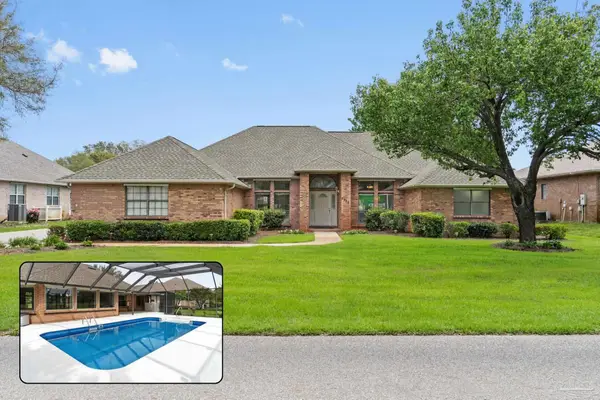 2640 Masters Blvd, Navarre, FL 32566