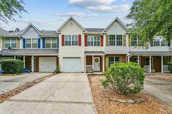 156 Swaying Pine Ct, Crestview, FL 32539