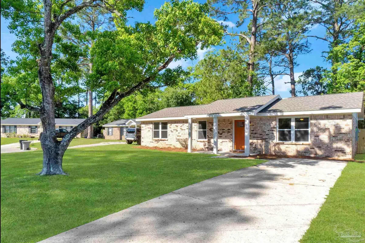 8217 Riviera Ct, Pensacola, FL 32506 - #1