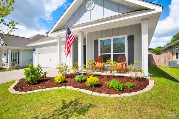 5737 Danbury Blvd, Pace, FL 32571