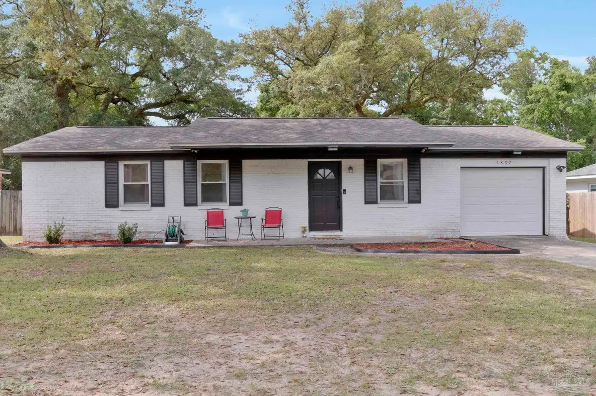 5837 Scotland Rd, Pensacola, FL 32526 - #1