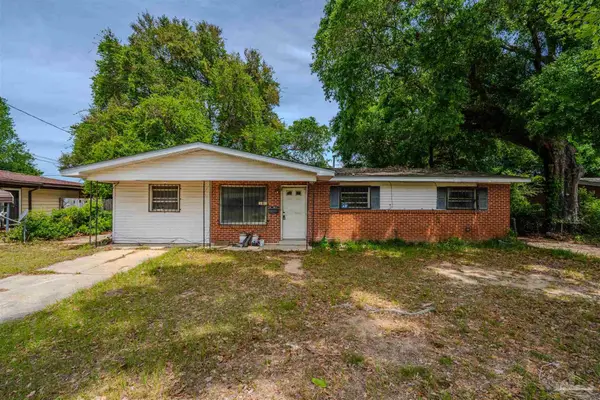 1111 Revere Dr, Pensacola, FL 32505