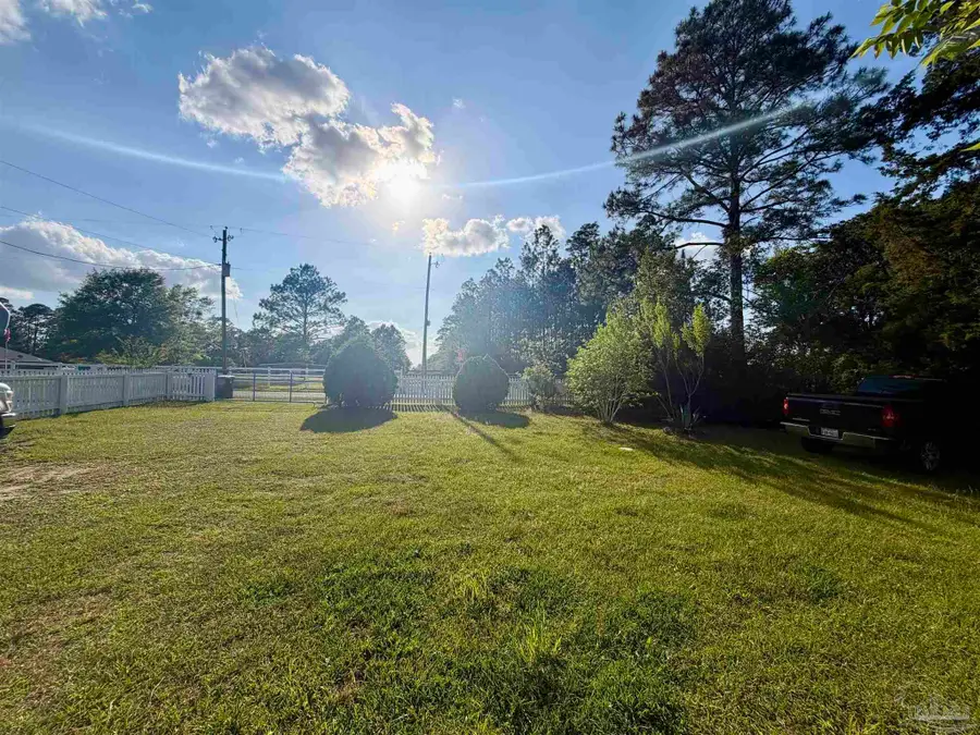 8816 Gibson Rd, Molino, FL 32577 - #3