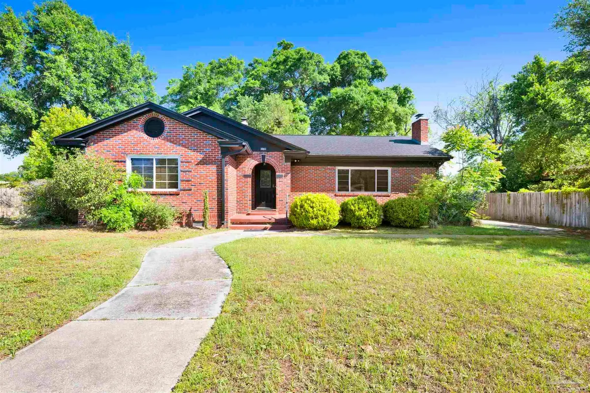 2016 E Scott St, Pensacola, FL 32503 - #1