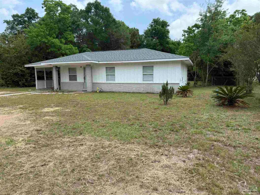 6443 Walnut St, Milton, FL 32570 - #2