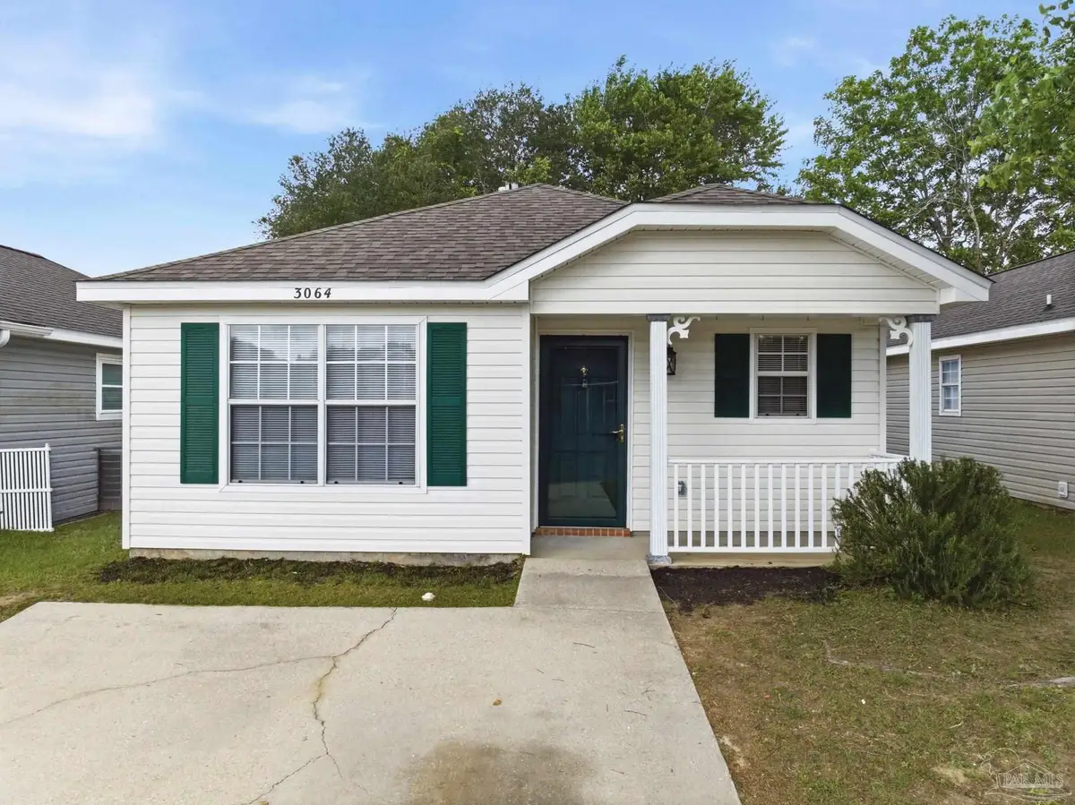 3064 Flintlock Dr, Pensacola, FL 32526 - #1