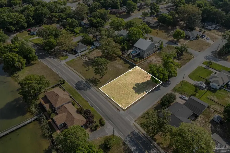 1206 Bayou Blvd, Pensacola, FL 32503 - #3