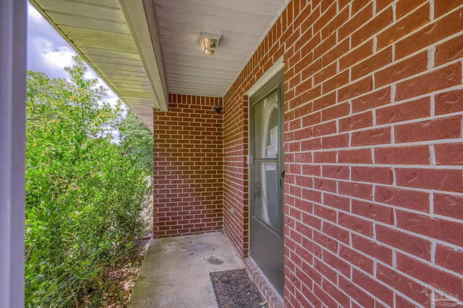 8510 Pond Ave, Pensacola, FL 32534 - #2