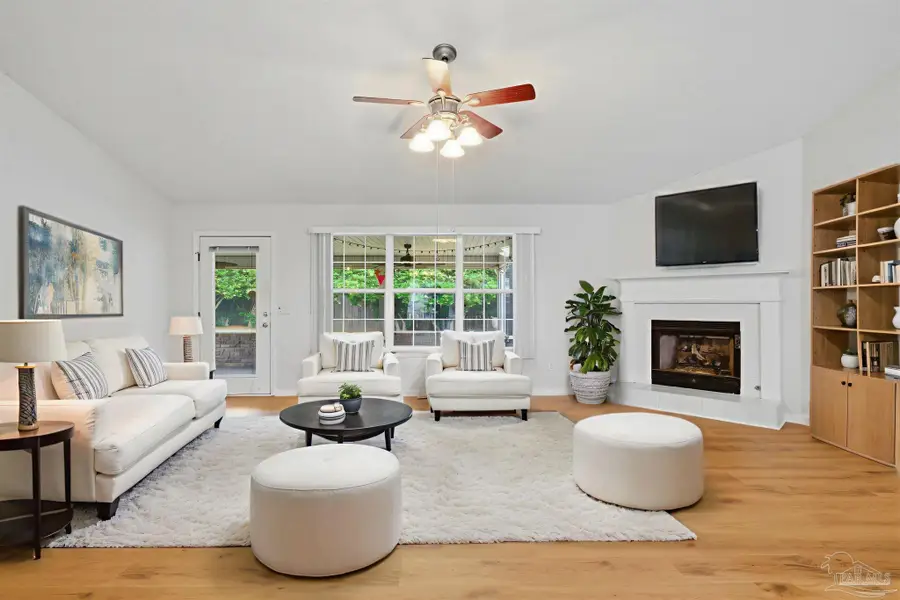 2120 Jarrod Dr, Cantonment, FL 32533 - #3