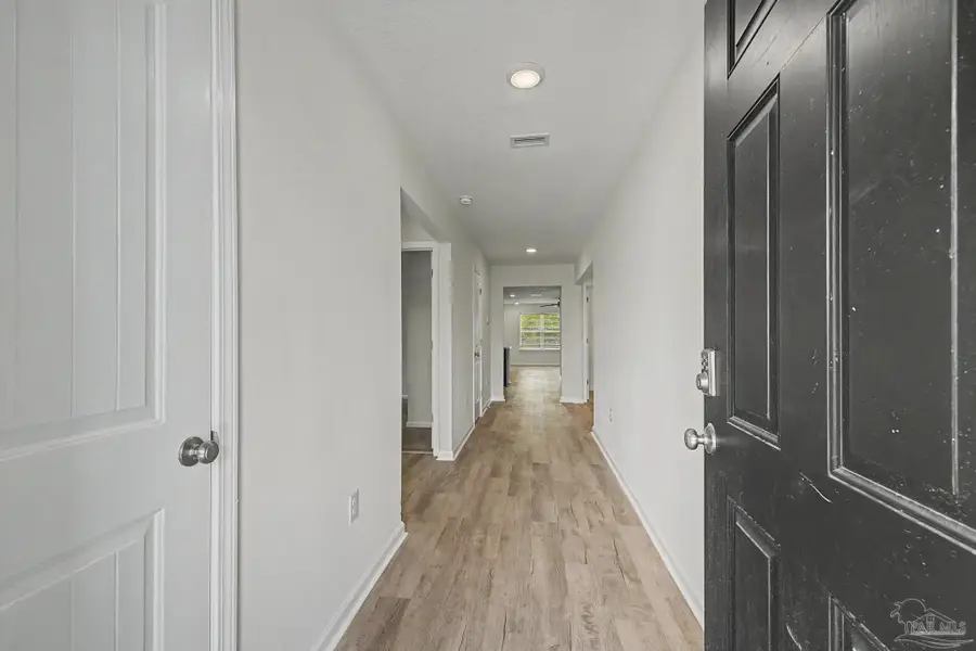 5886 Blackhorse Cir, Pensacola, FL 32526 - #2