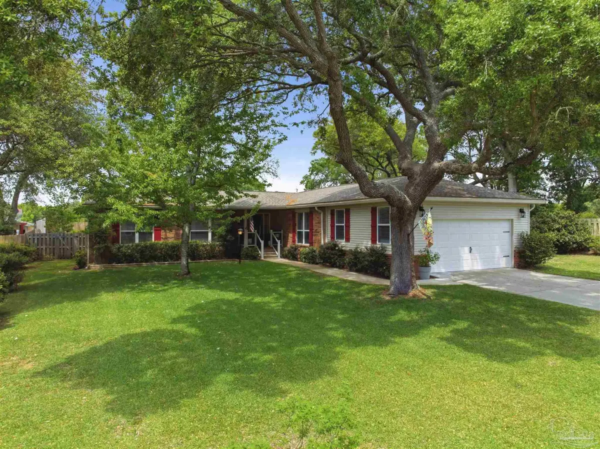 22 Dogwood Dr, Shalimar, FL 32579 - #1