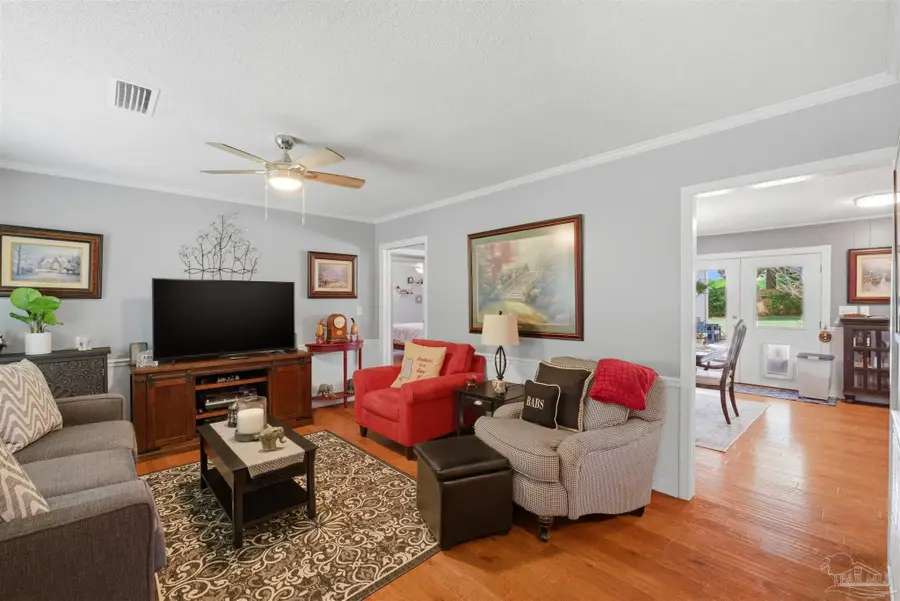 22 Dogwood Dr, Shalimar, FL 32579 - #3