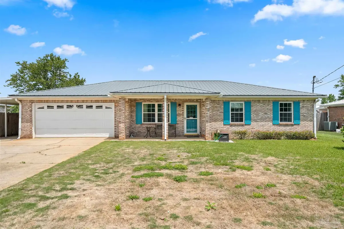 502 W Ariel Ave, Foley, AL 36535 - #1