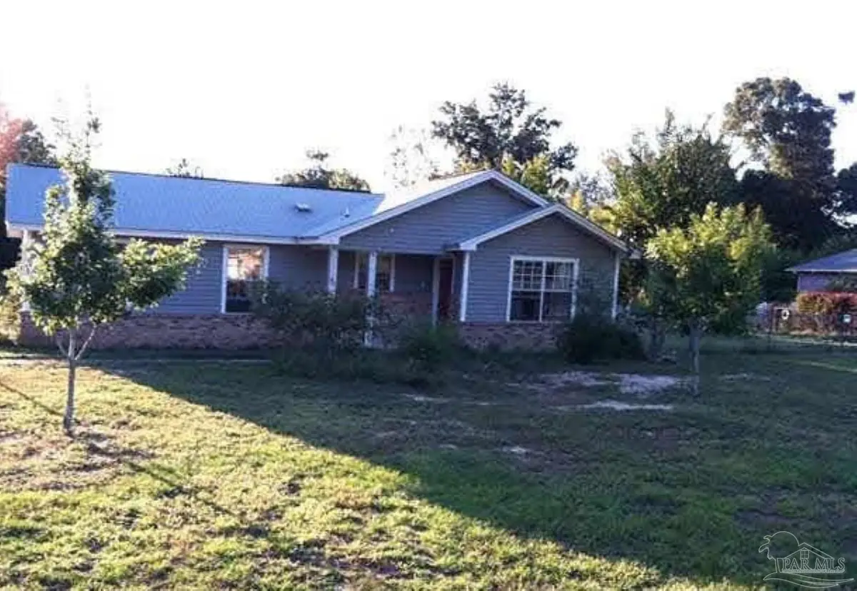 4651 W Bushnell Rd, Milton, FL 32583 - #1