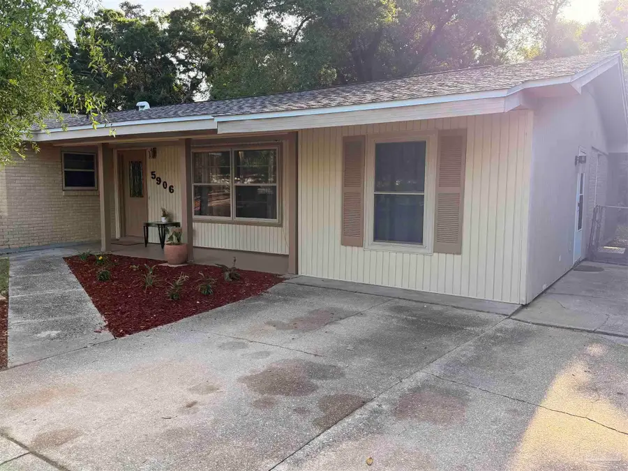 5906 Walton St, Pensacola, FL 32503 - #2