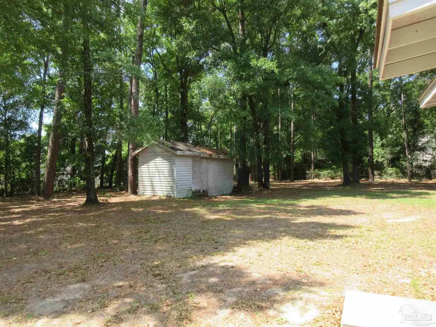 5511 Cottonwood Dr, Milton, FL 32570 - #3