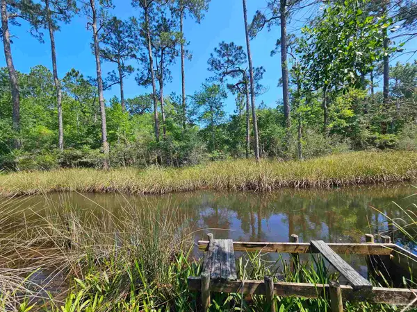 5779 Windover St, Milton, FL 32583