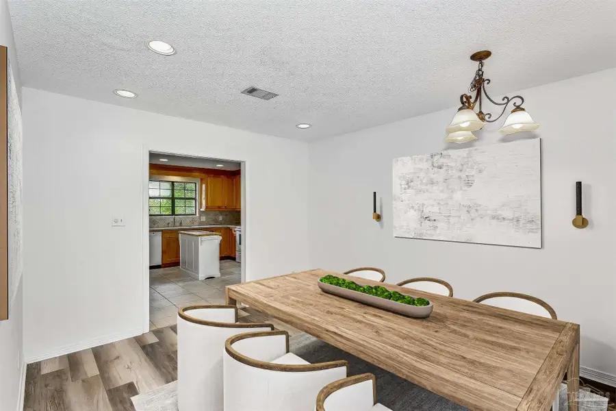 1960 Woodbridge Dr, Pensacola, FL 32514 - #3