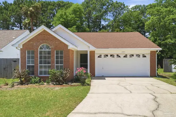 1383 Sterling Point Dr, Gulf Breeze, FL 32563